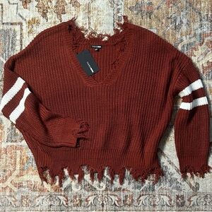 Fashion Nova Sweater. Size L